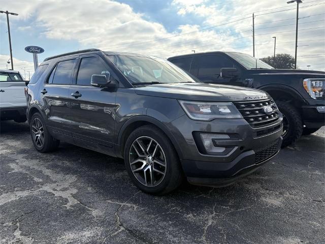 2017 Ford Explorer