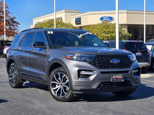 2022 Ford Explorer