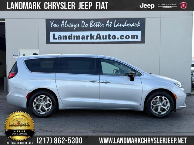 2024 Chrysler Pacifica