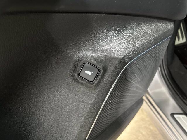2023 Acura MDX A-Spec Package - Photo 16