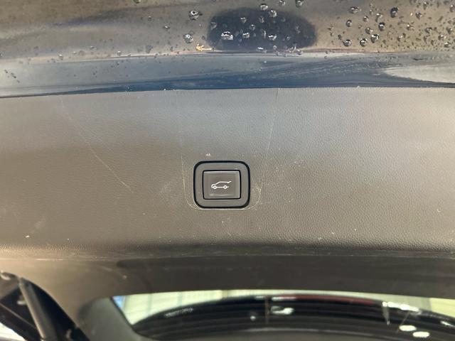 2023 Chevrolet Traverse 1LT - Photo 29