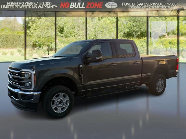 2026 Ford Super Duty F-350 SRW XLT