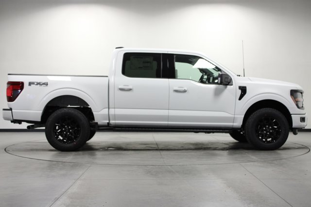 New 2026 Oxford White Ford XLT image 26