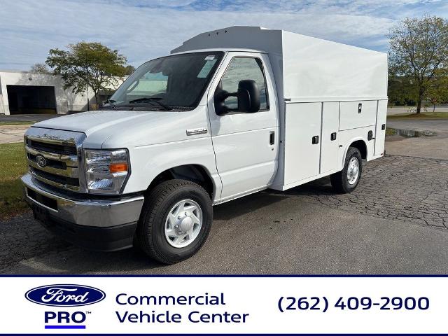 2026 Ford Econoline Cutaway E-350 SRW