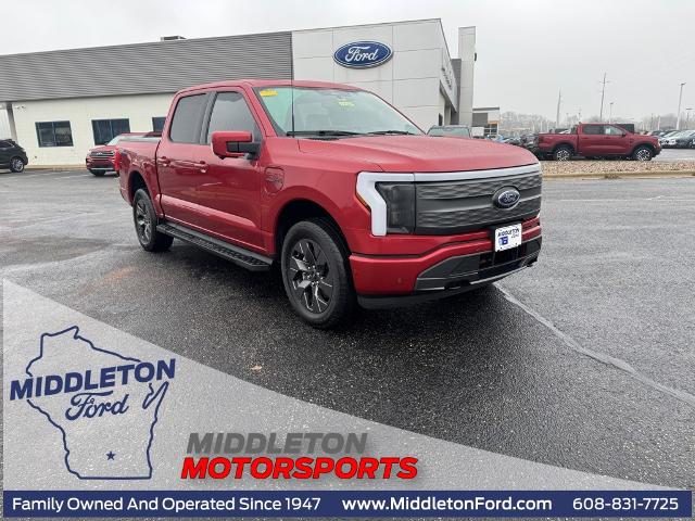 2023 Ford F-150 Lightning Lariat's photo