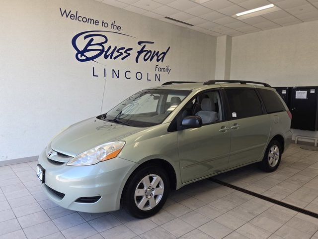 2010 Toyota Sienna