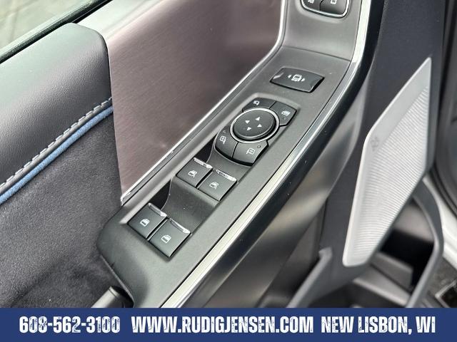 2026 Ford F-350 Super Duty Platinum - Photo 41