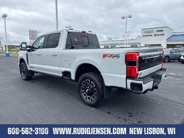 2026 Ford F-350 Super Duty Platinum - Photo 33