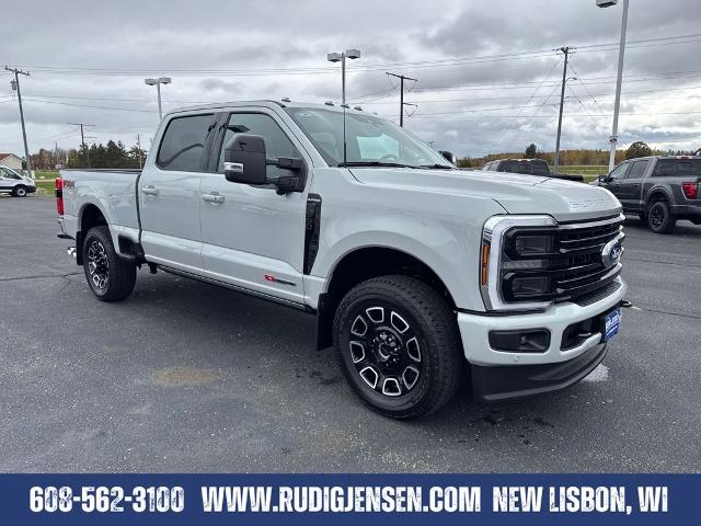2026 Ford F-350 Super Duty Platinum - Photo 37