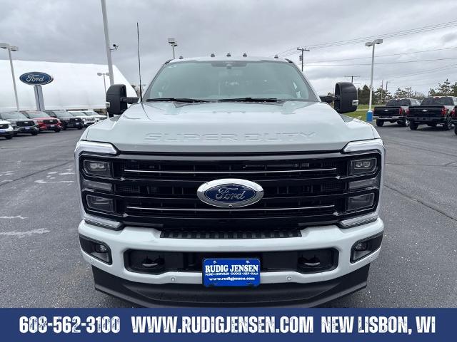 2026 Ford F-350 Super Duty Platinum - Photo 38