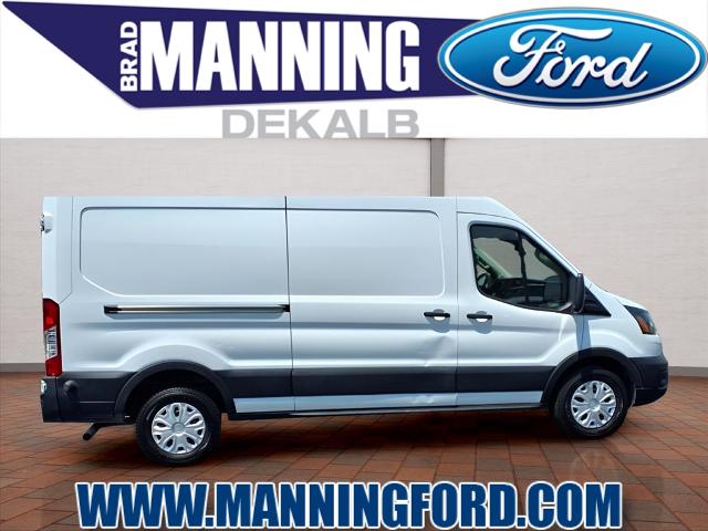 2022 Ford Transit Cargo Van