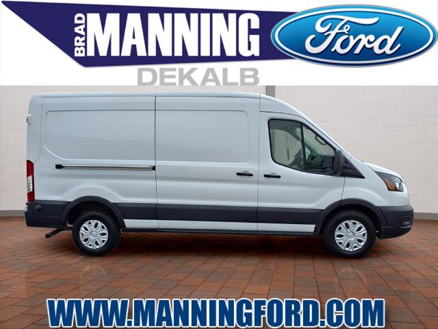 2022 Ford Transit Cargo Van