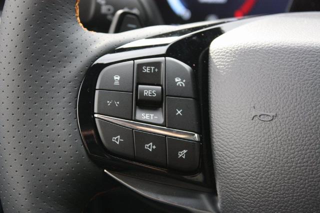 2026 Ford Explorer Tremor - Photo 24