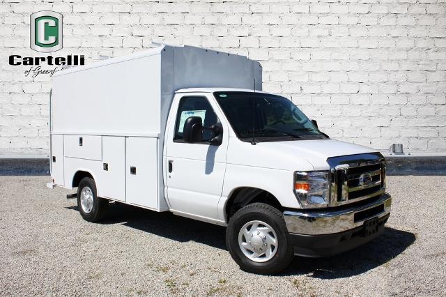 2025 Ford Econoline Cutaway E-350 SRW