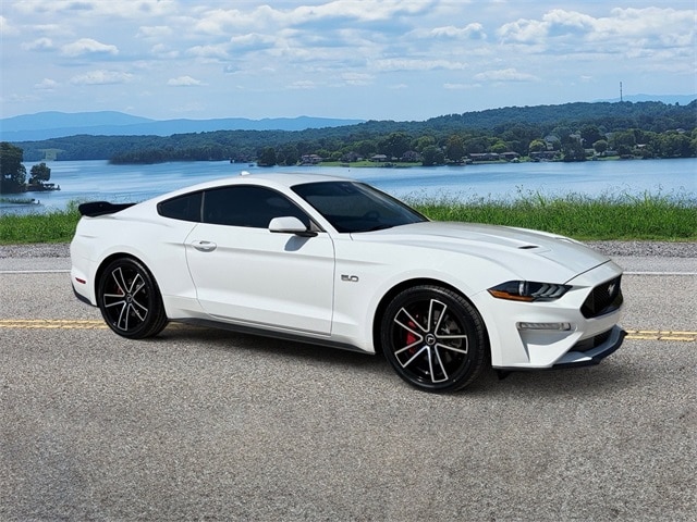 2022 Ford Mustang
