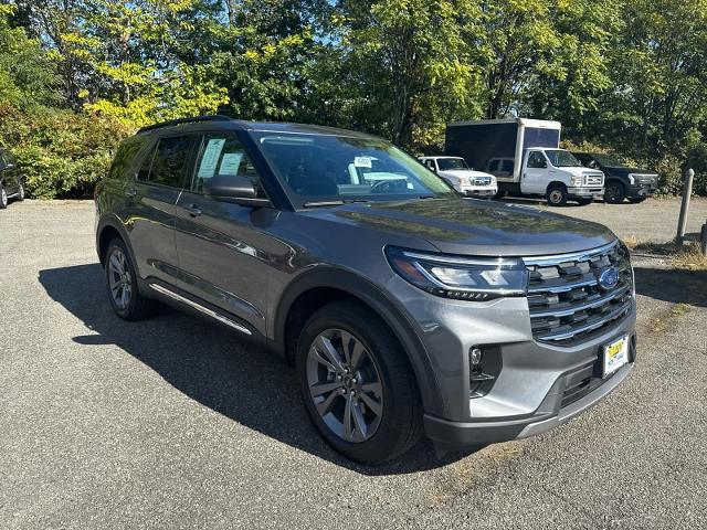 2025 Ford Explorer