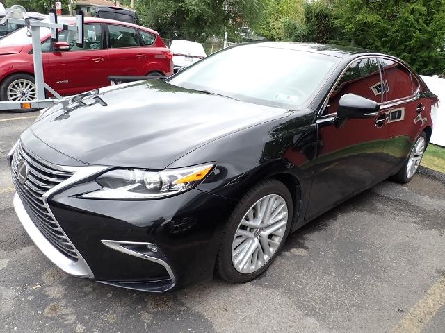 2017 Lexus ES
