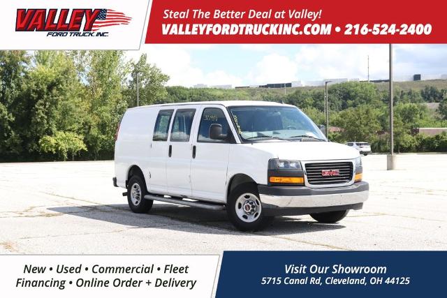 2023 GMC Savana Cargo Van