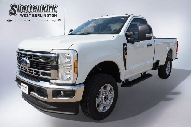 2026 Ford F-250 Super Duty XL's photo