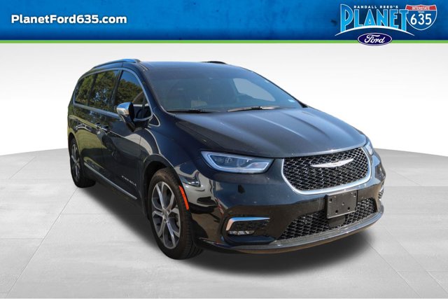 2024 Chrysler Pacifica