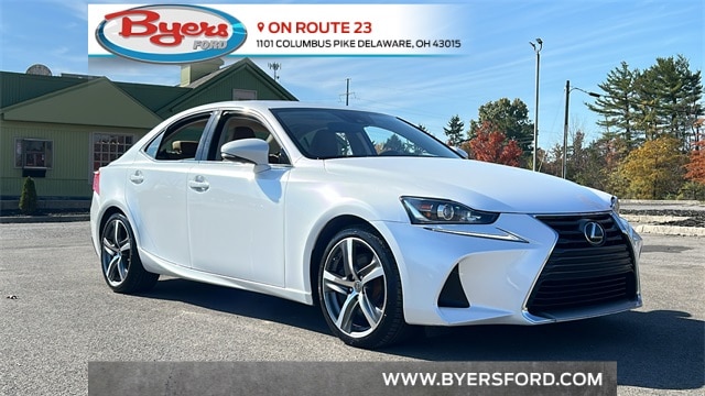 2017 Lexus IS