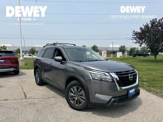 2024 Nissan Pathfinder SV
