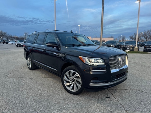 2023 Lincoln Navigator L
