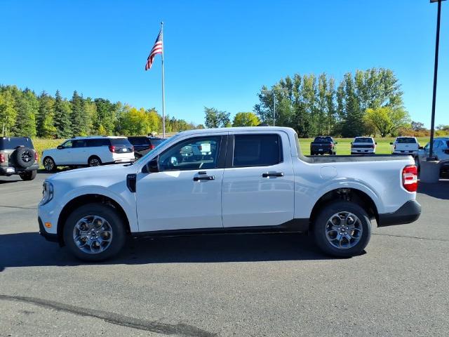 New 2026 Space White Metallic Ford XLT image 24