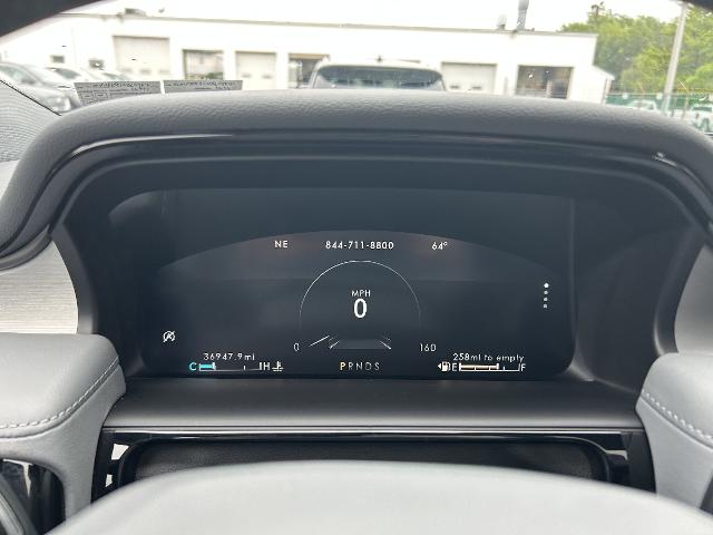 Vehicle Image 22