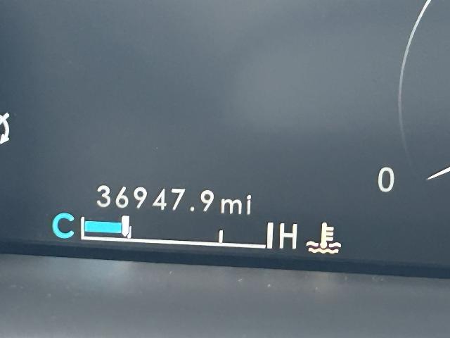 Vehicle Image 23