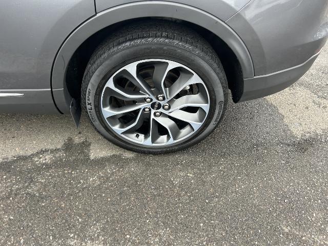 Vehicle Image 28