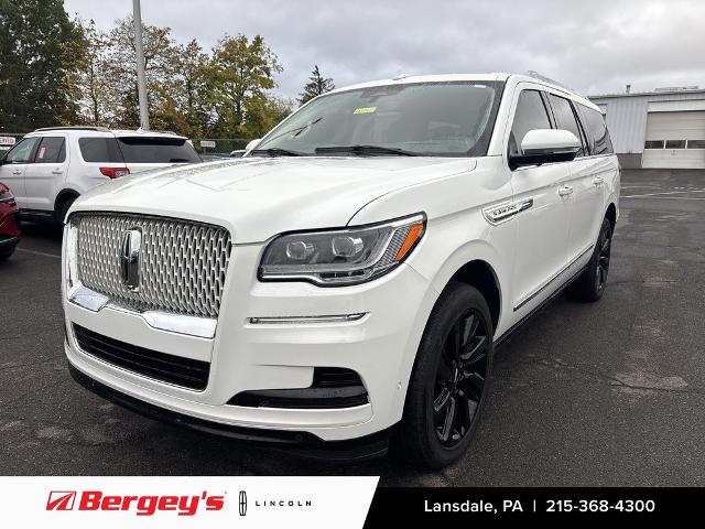 2022 Lincoln Navigator L