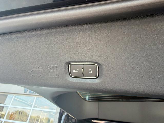 New 2027 Agate Black Metallic Ford MAX King Ranch® image 49