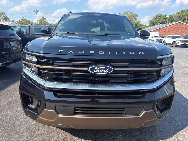 New 2027 Agate Black Metallic Ford MAX King Ranch® image 40