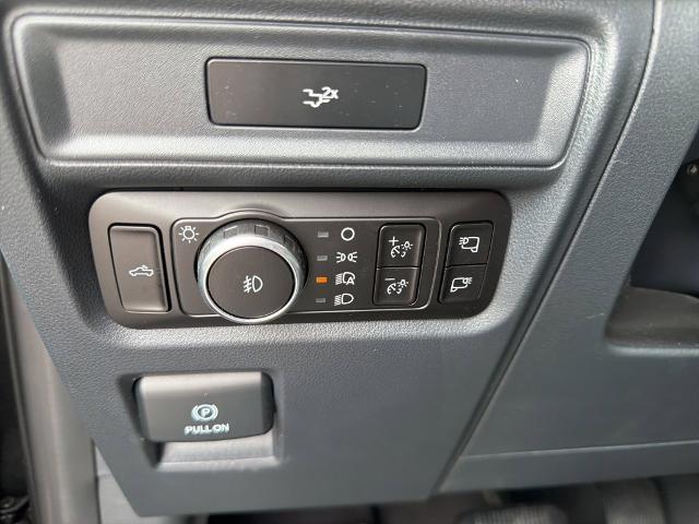 New 2026 Carbonized Gray Metallic Ford XLT image 48