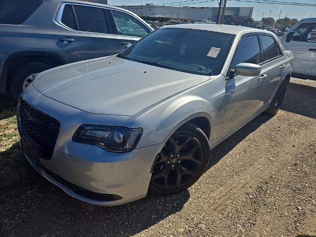 2021 Chrysler 300