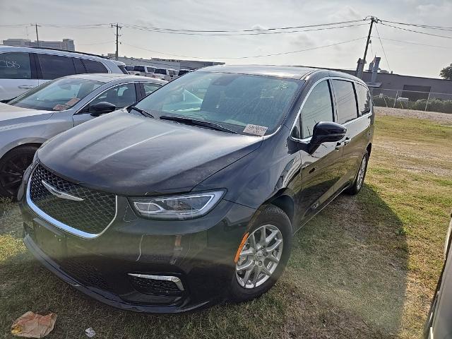 2025 Chrysler Pacifica