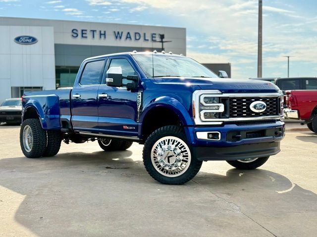 2026 Ford Super Duty F-450 Drw