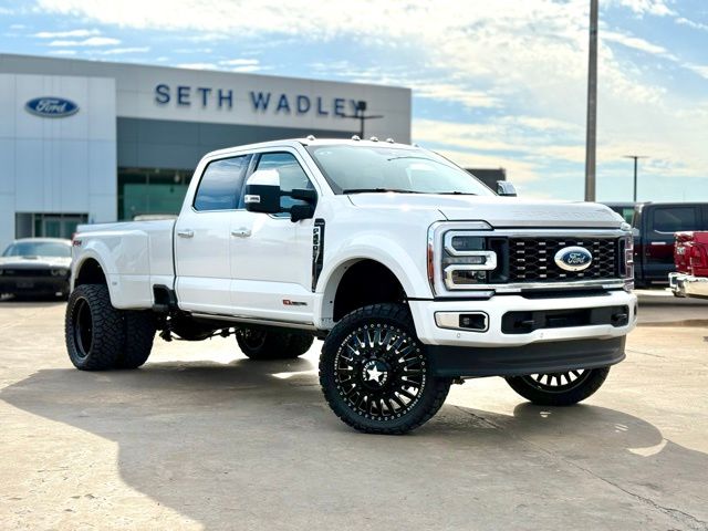 2025 Ford Super Duty F-450 Drw