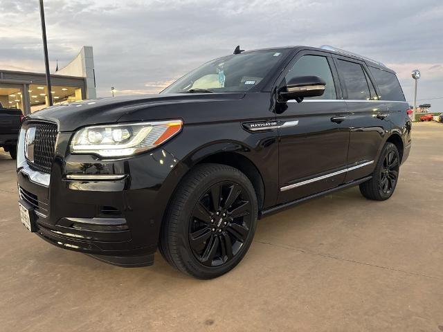 2022 Lincoln Navigator