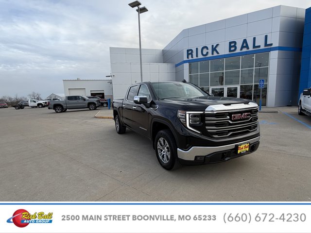 2025 GMC Sierra 1500 SLT