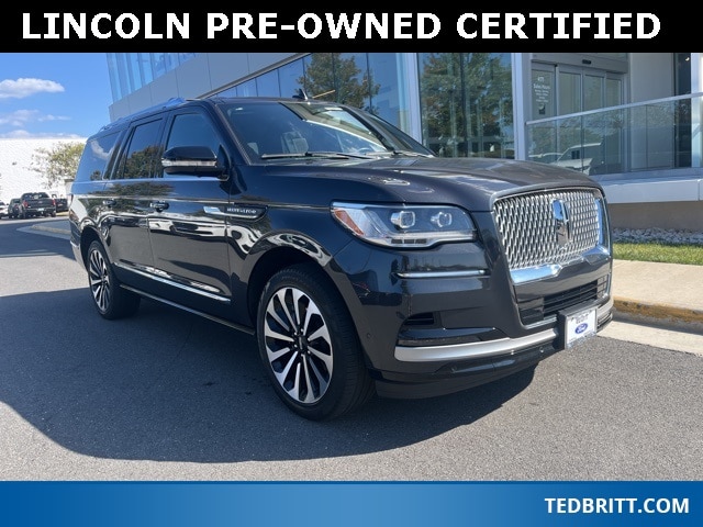 2023 Lincoln Navigator L