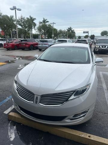 2014 Lincoln MKZ