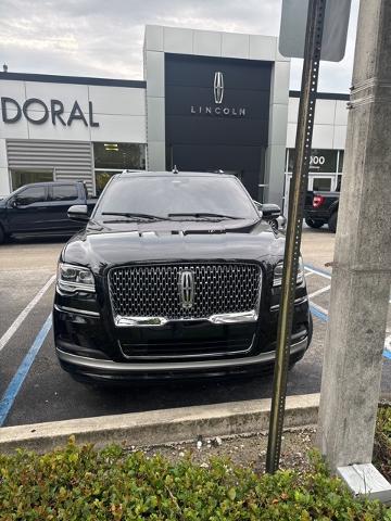 2022 Lincoln Navigator L