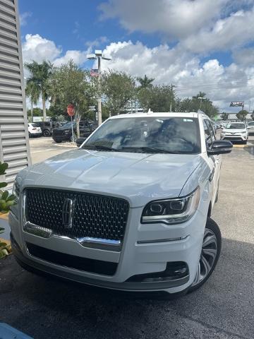 2023 Lincoln Navigator