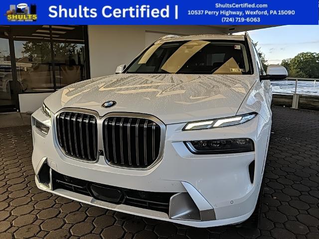 2023 BMW X7