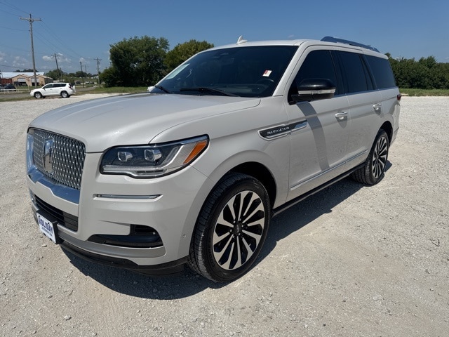 2023 Lincoln Navigator