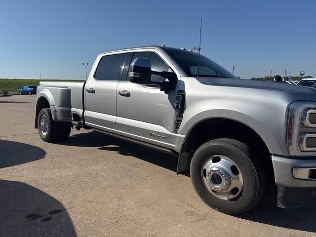 2024 Ford Super Duty F-350 Drw