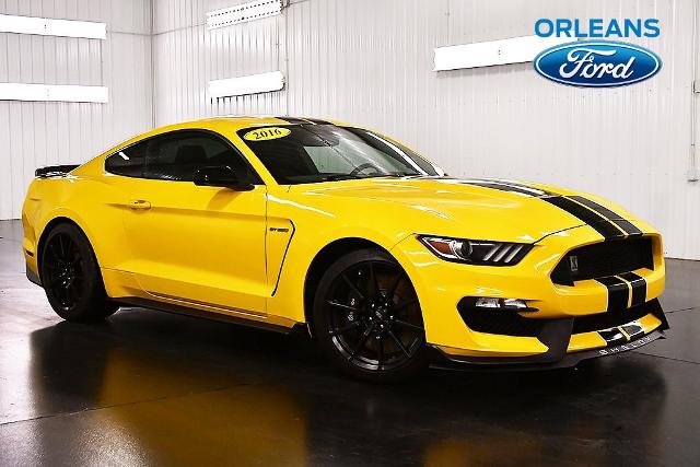 2016 Ford Mustang