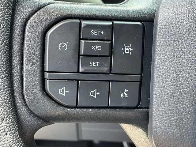 Used 2025 Agate Black Metallic Ford XL image 58